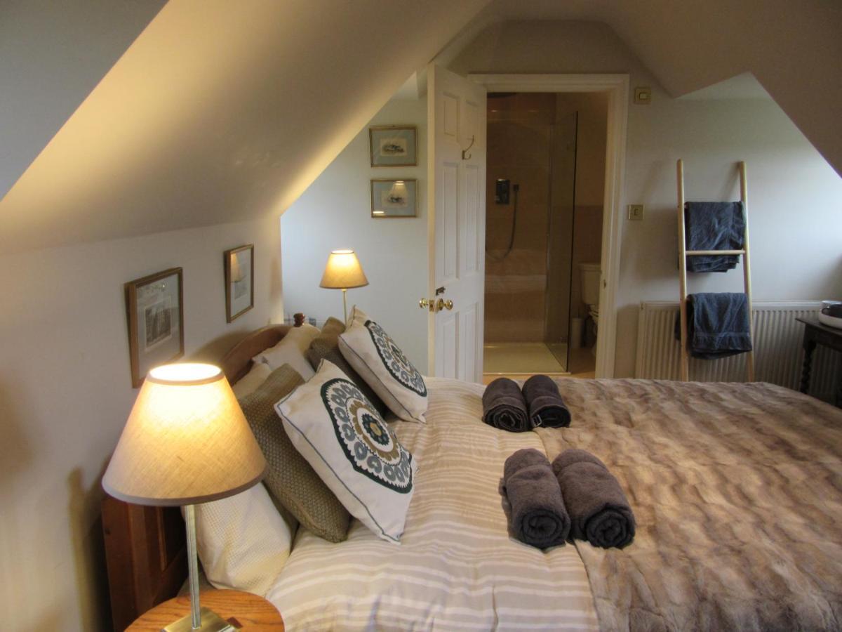 Weston Hill Farm Bed & Breakfast Moreton Pinkney Exterior photo