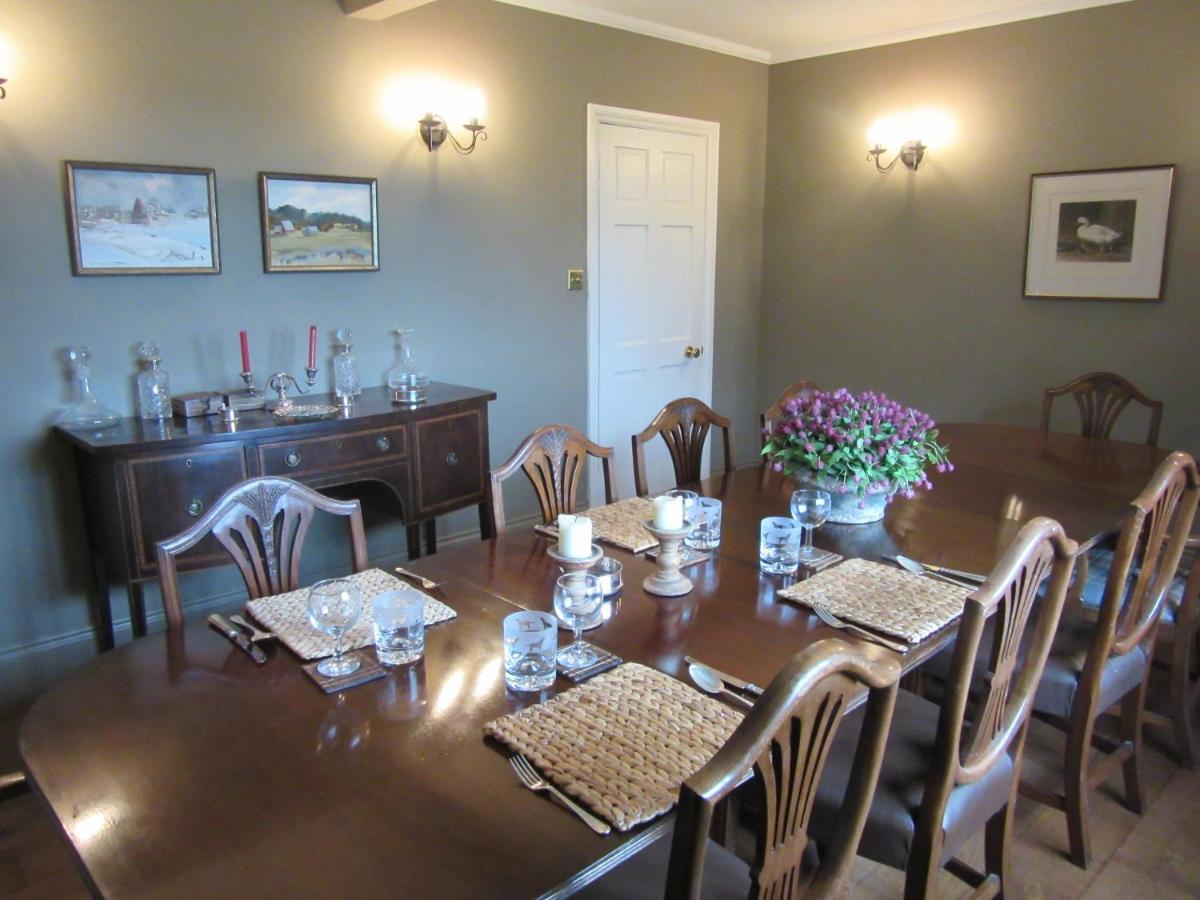 Weston Hill Farm Bed & Breakfast Moreton Pinkney Exterior photo